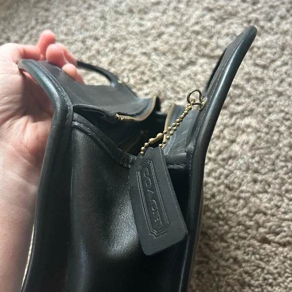Vintage 90s Coach Black Leather Carousel Bag Handbag RARE *No strap* - Picture 13 of 16